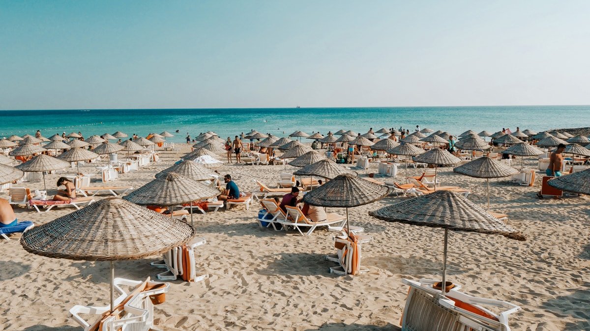 İzmir’in En Popüler Plajları Hangileridir?